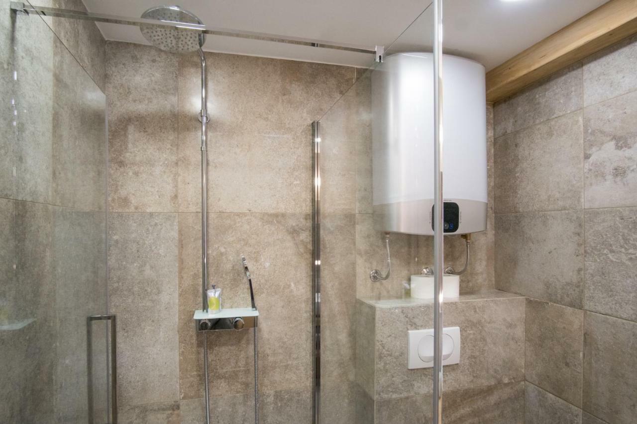 Jr Luxury Guesthouse2 สปลิท ภายนอก รูปภาพ