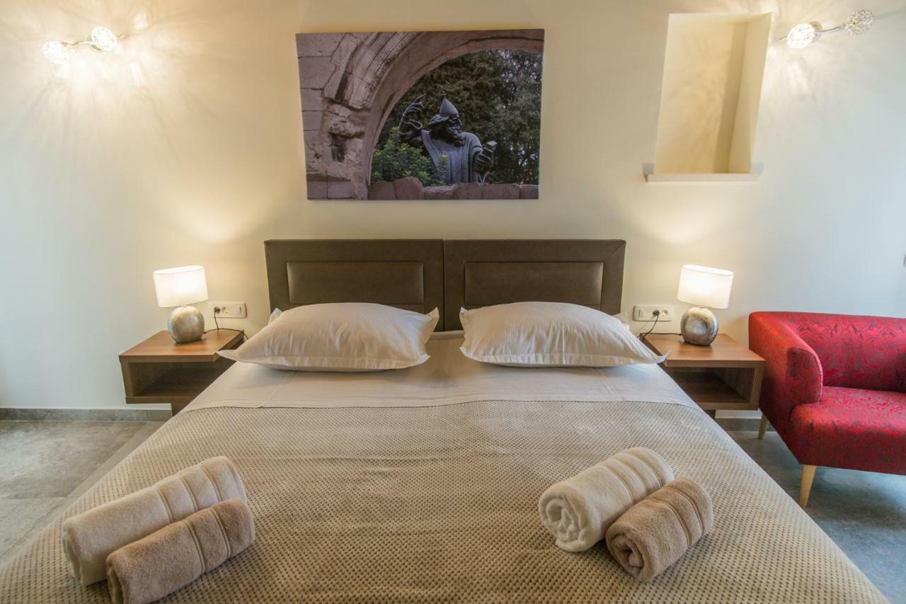 Jr Luxury Guesthouse2 สปลิท ภายนอก รูปภาพ